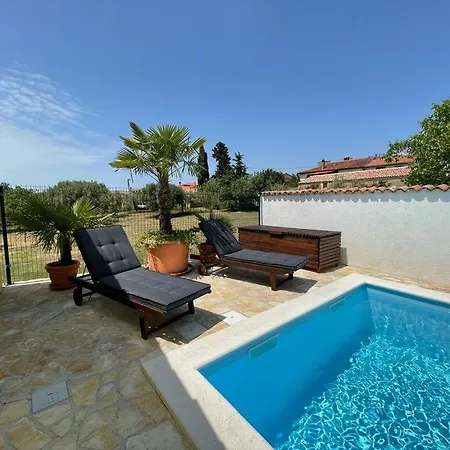 Bukovac Holiday home *