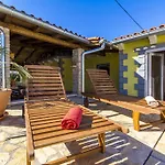 Bukovac Holiday home *