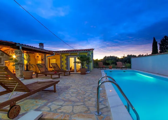 Holiday Bukovac بيت للعطل